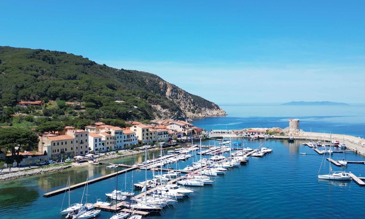 Marciana Marina Apartment | Casa Mareluna - in the heart of Marciana Marina