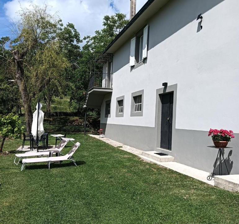 Abbadia San Salvatore Apartment | Casa Vacanza I Salici Monte Amiata