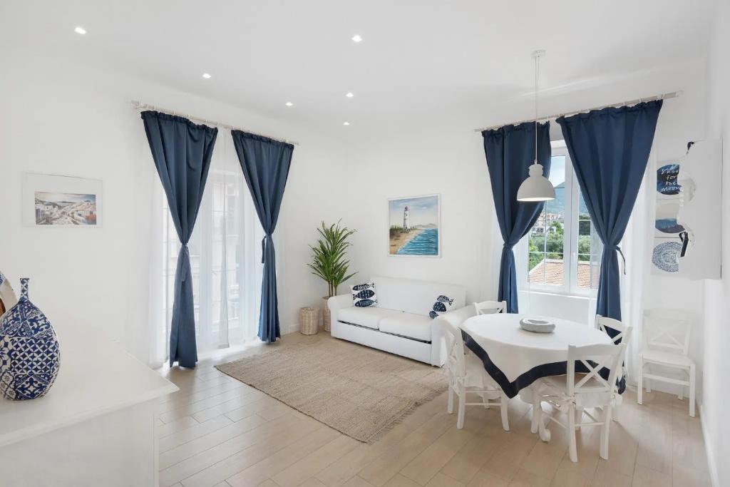 Meta Apartment | Casa Vacanza Sunshine