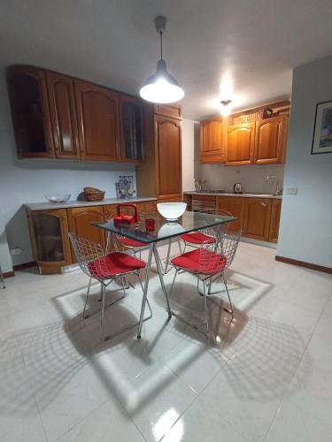 Quartiere XI Portuense Apartment | casaemily TrenoFiumicinoAir-VillaBonelli-Ostiense