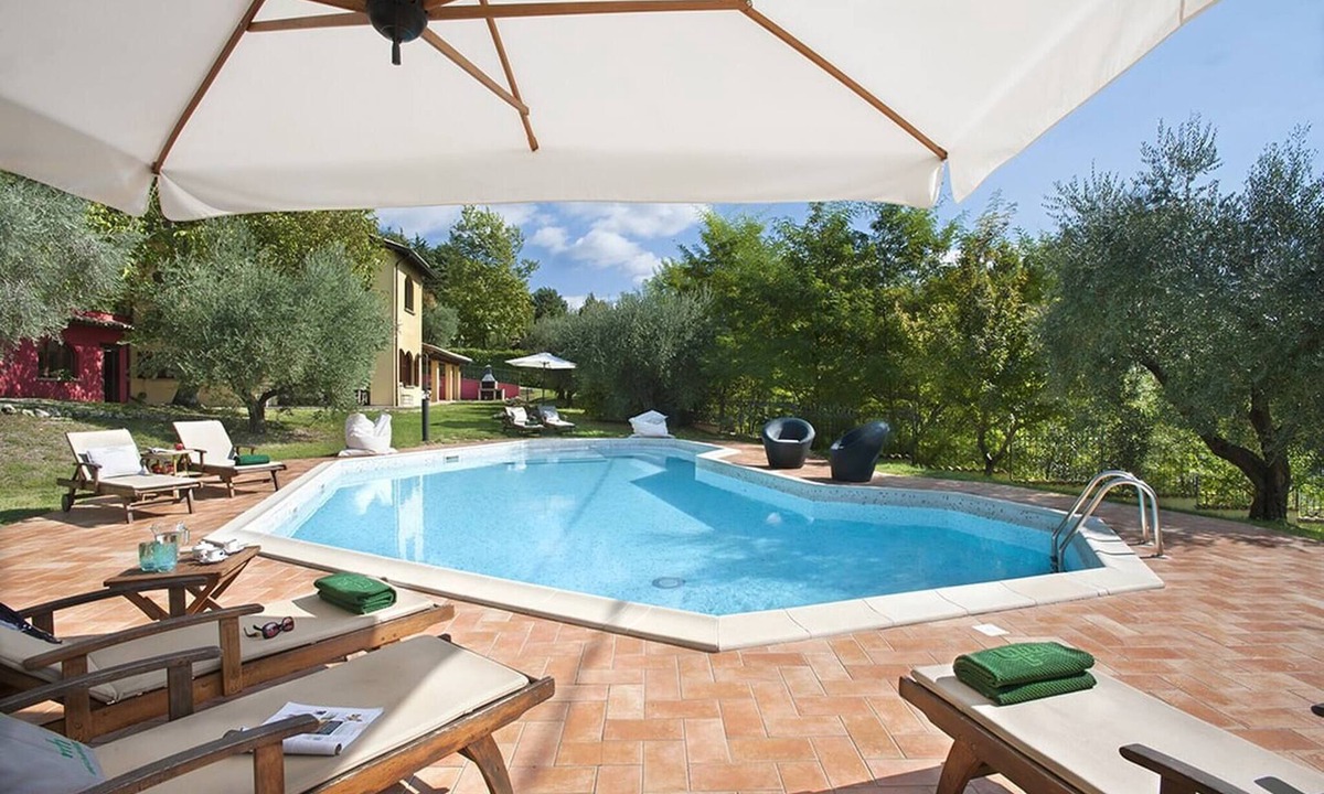 Acqualagna Villa | Casale degli Ulivi 8&2 by Marche Holiday Villas