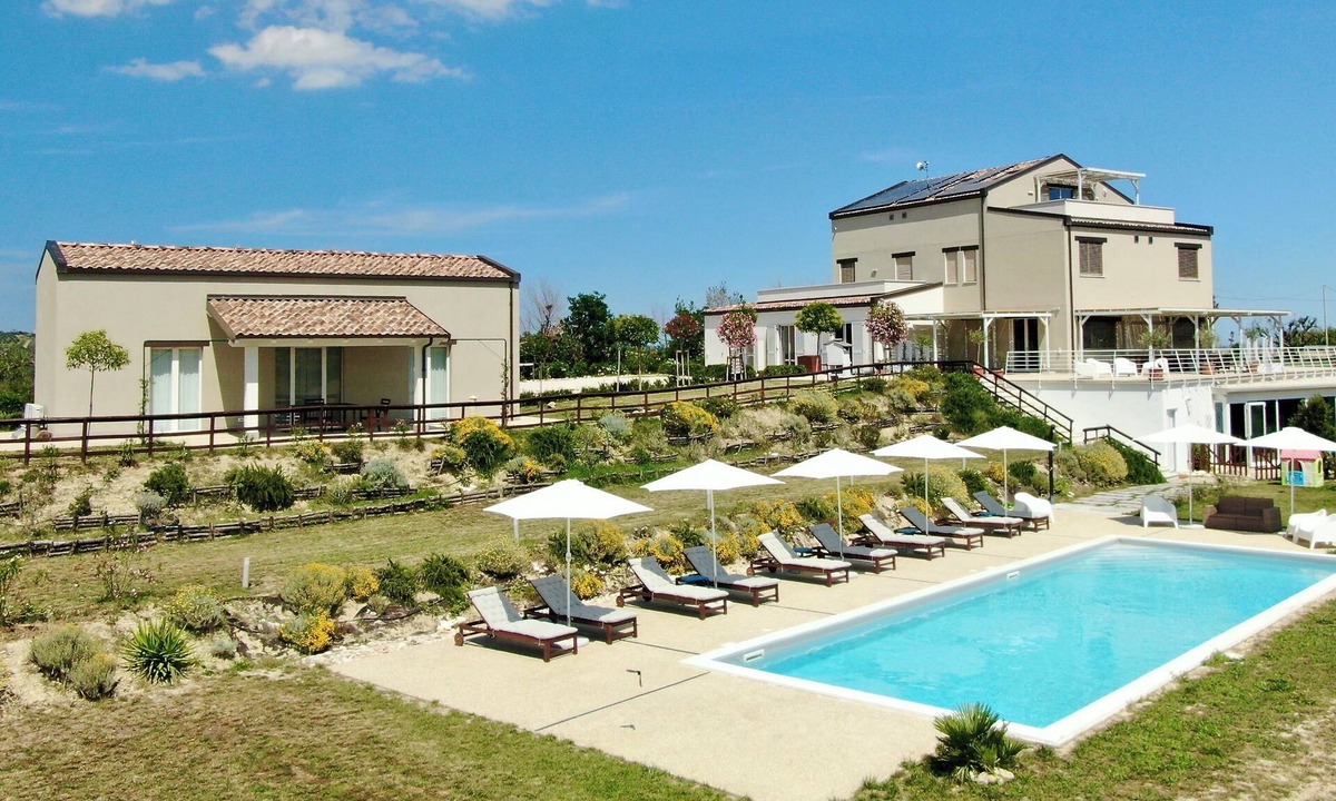 Fermo Villa | Casale di Mauro