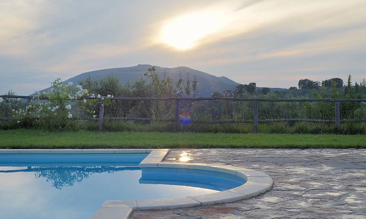 Scandriglia House | Casale Ferronio-Apartment La Vite