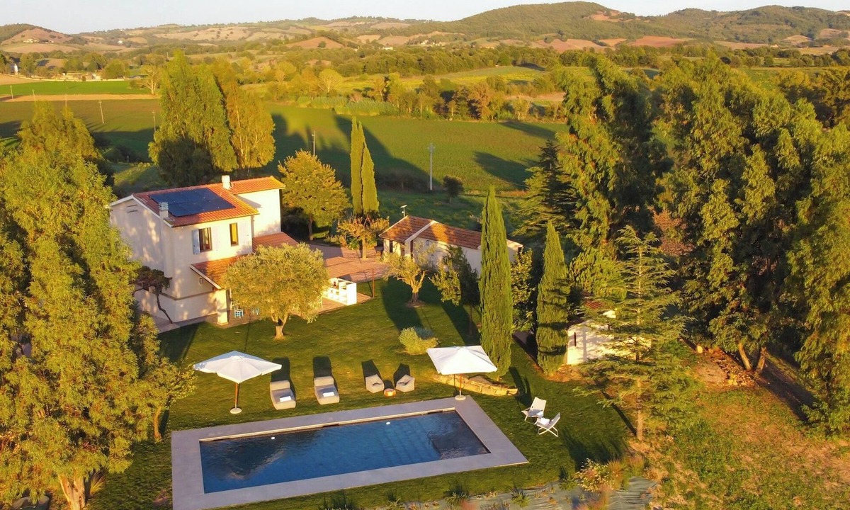 Manciano Villa | Casale Rondinella 6+2, Emma Villas