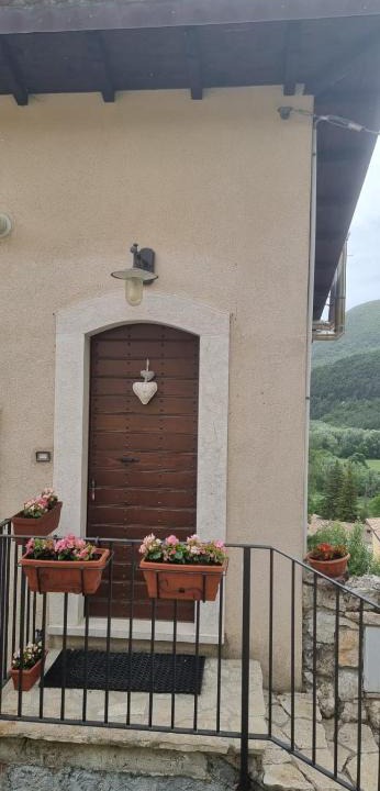 Villetta Barrea House | Casavacanza al castello 2