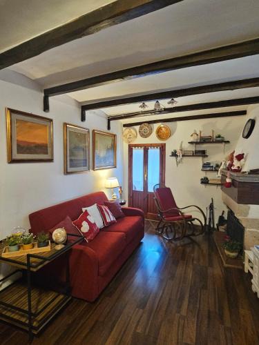 Capistrello Apartment | Casina Giulia