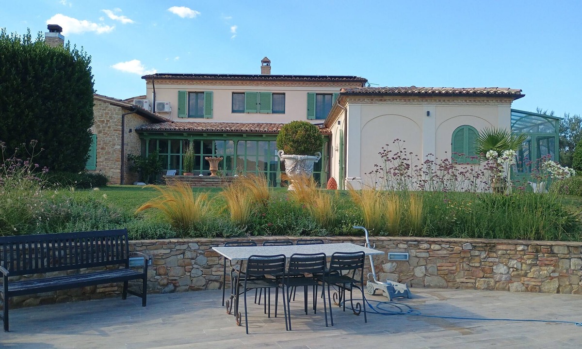 Civitella Casanova Villa | Charming 3-bedroom villa in Abruzzo with WiFi and AC