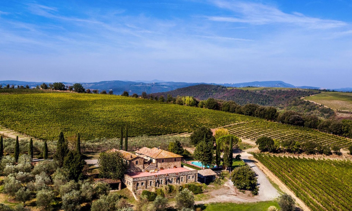 Camigliano Cottage | Charming farmhouse with private pool among Brunello vineyards A real Escape!