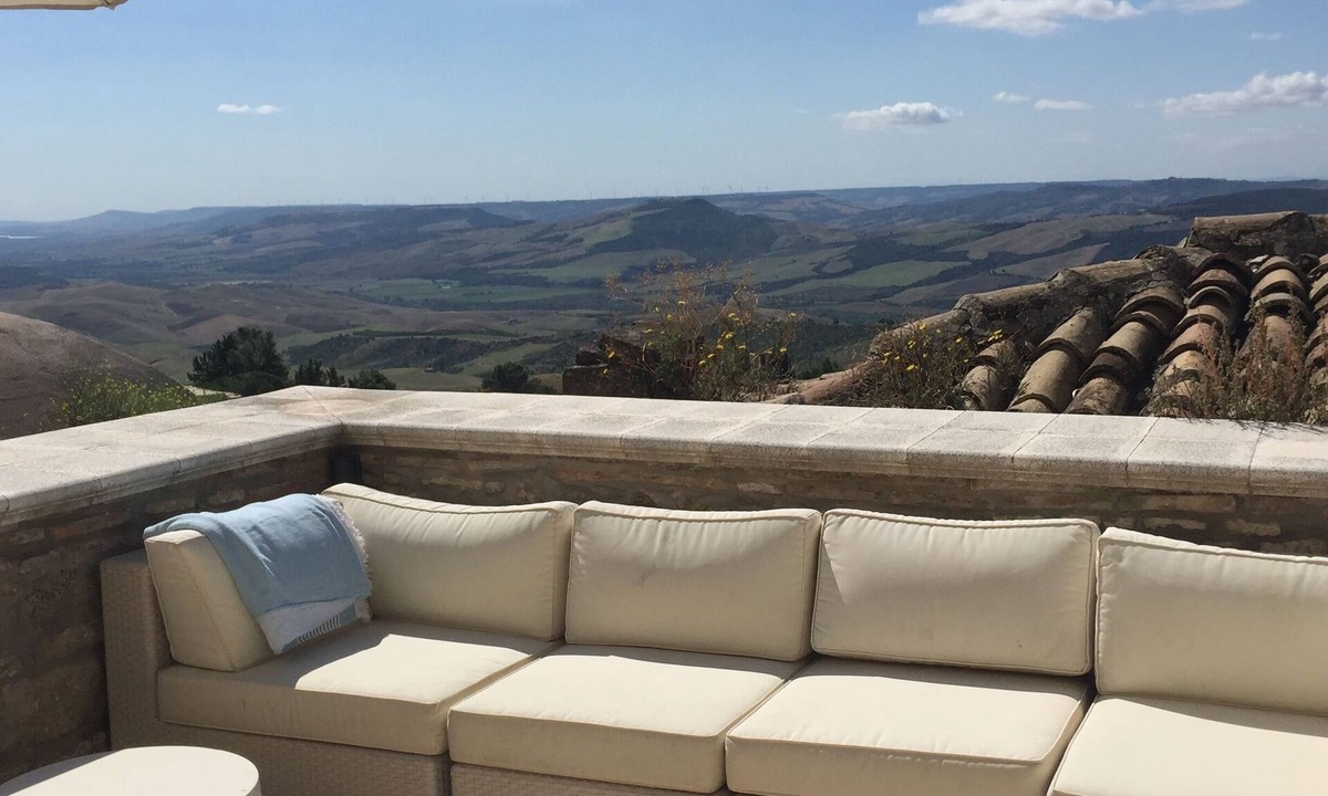 Irsina House | Charming house with stunning views in enchanting Irsina !