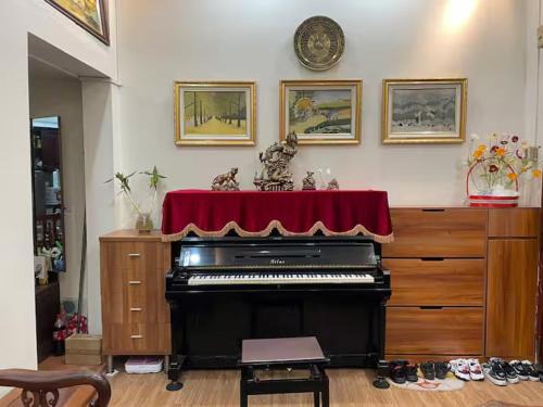 Cau Giay House | Chau's Homestay