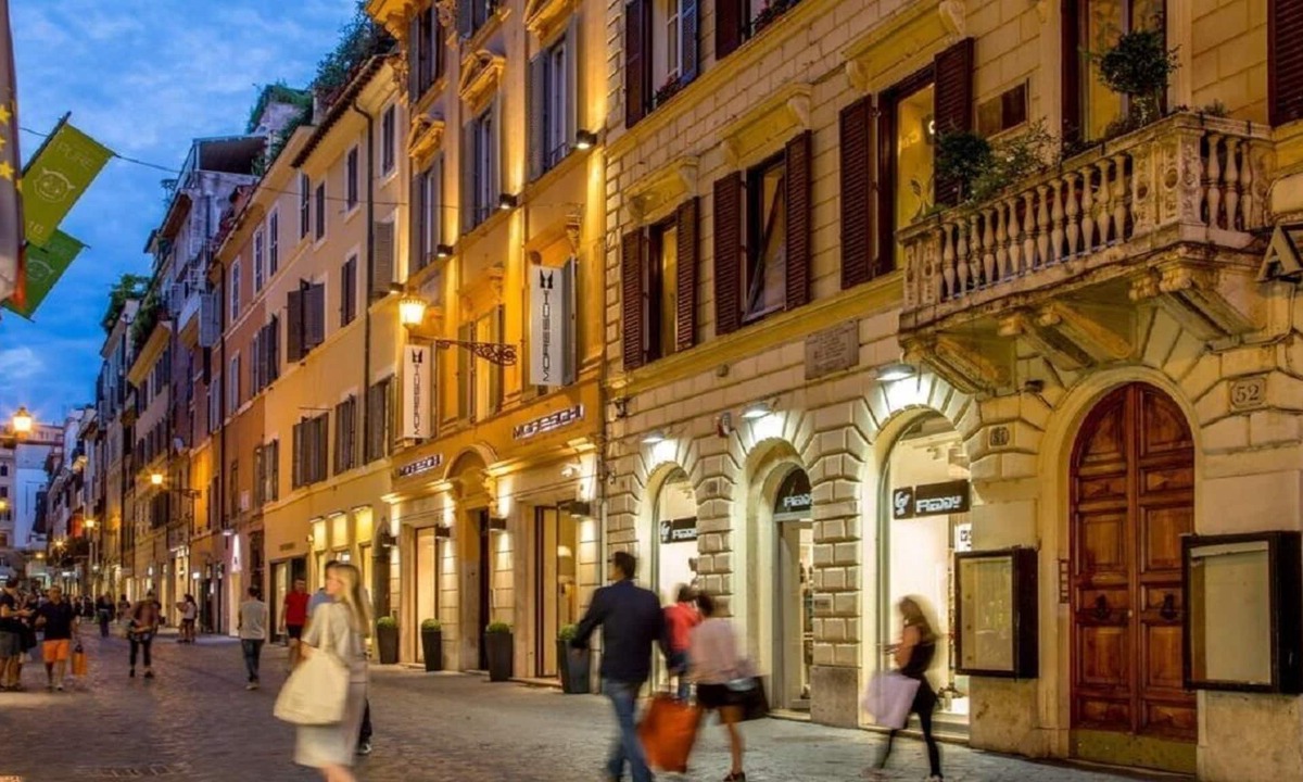Torrino Apartment | Chic Italian double-terrace apartment in Spanish Steps vicinity with sky views