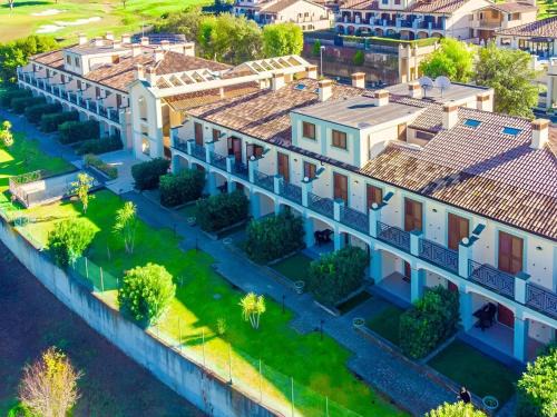 Settecamini Apartment | Chic Roman Residence Tivoli Baths