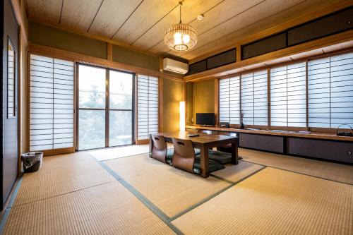 Fujikawaguchiko Villa | Classic Japan Living ASAMA