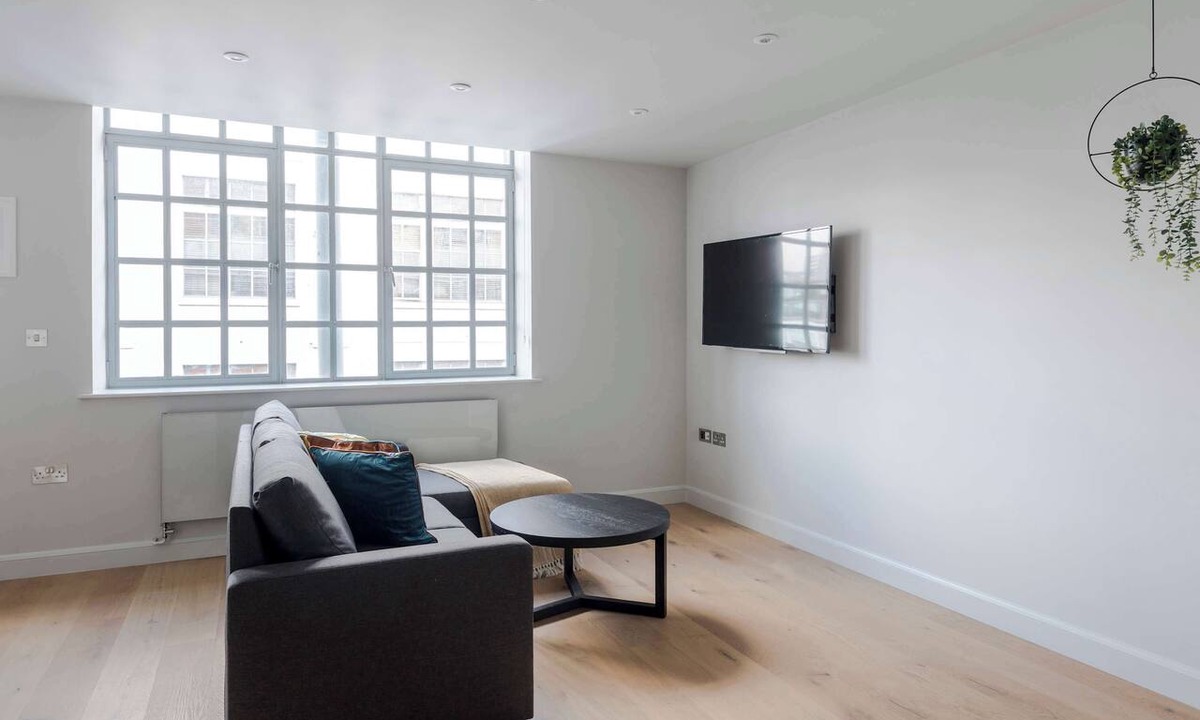 Clerkenwell Apartment | Clerkenwell 2-Bed · 2 Baths · Sleeps 6