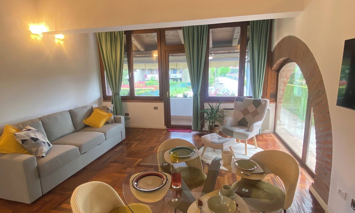 San Zeno Apartment | Comfortable apartment near the city, with convenient parking