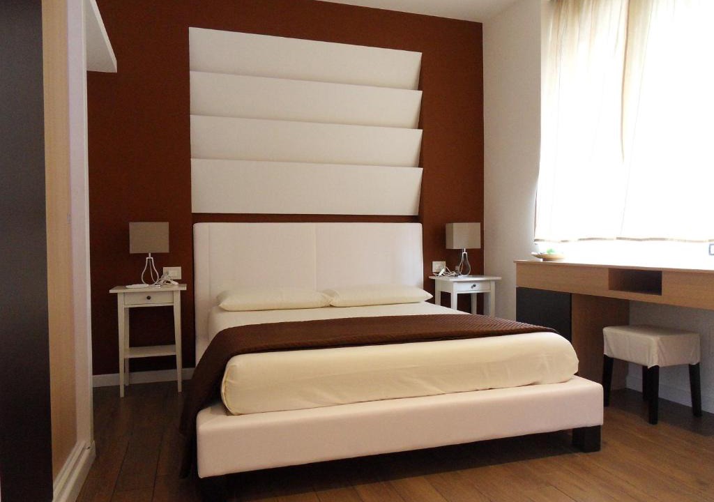 Margherita di Savoia Bed & Breakfast | Conchiglia Suite