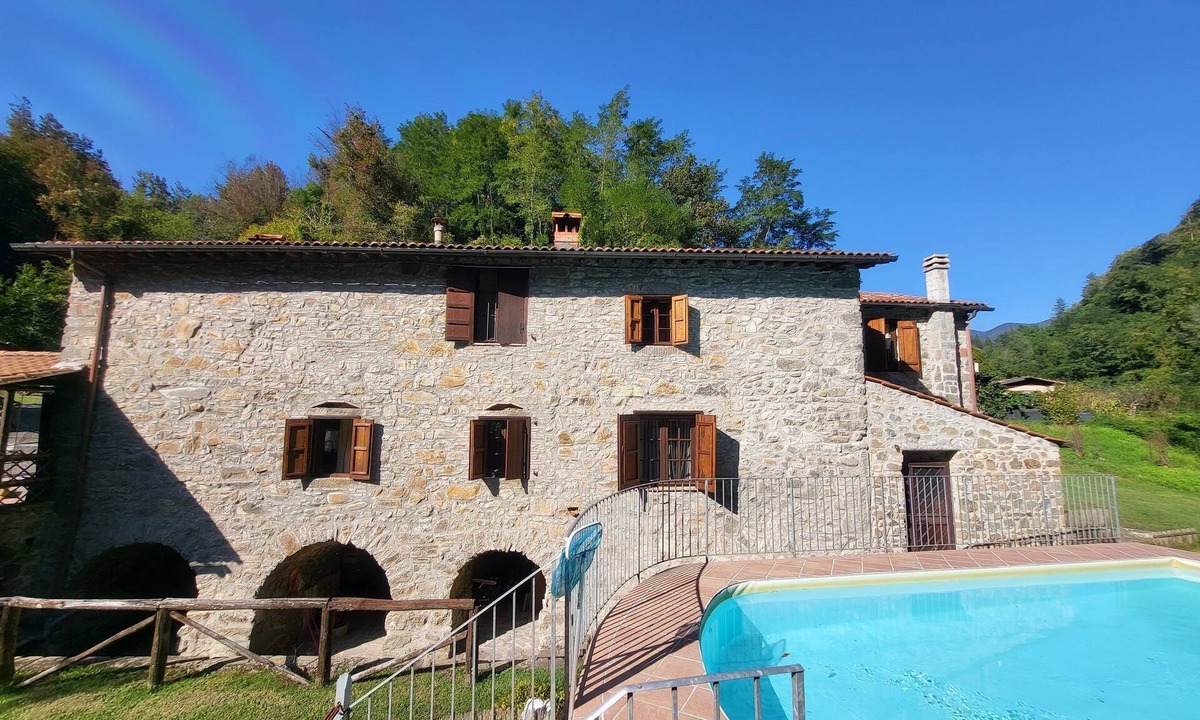 Coreglia Antelminelli Villa | Converted Mill, Riverside, Pure peace! Walk to village. WIFI