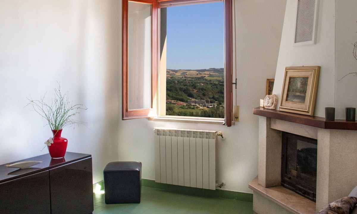 Ortona Apartment | Cosy apartment for 5 people with balcony and pets allowed