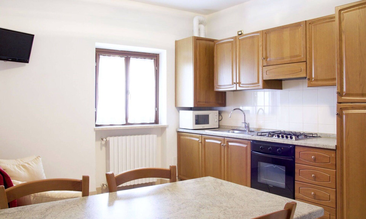 Bardolino Villa | Cosy apartment in villa for 6 guests with WIFI, pool, TV and panoramic view