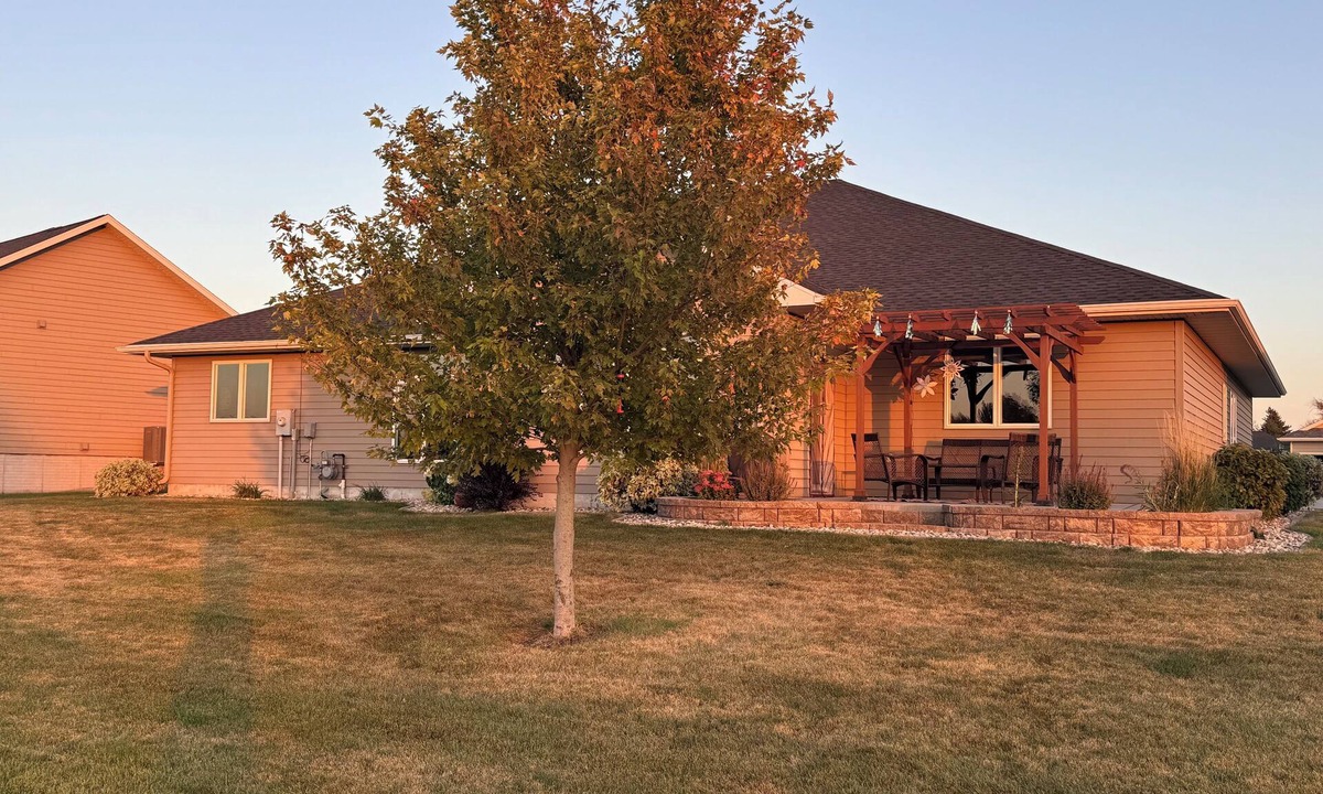 Watertown House | Cozy 2 br Home - Fireplace, Man Cave, Office, & Heated Garage Spaces