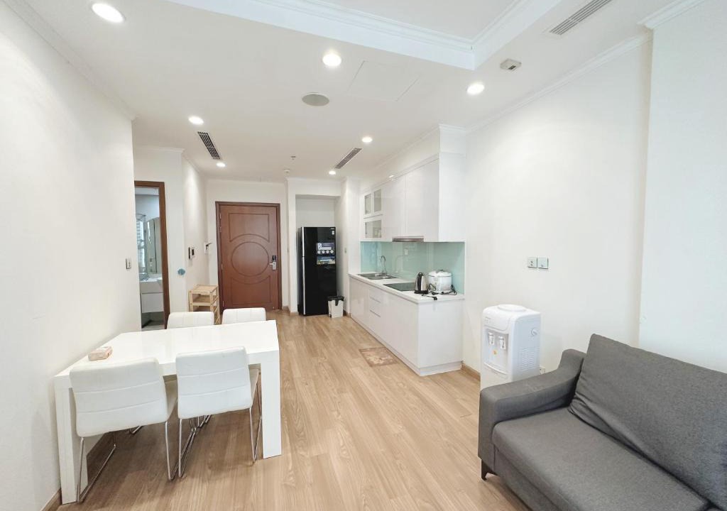 Hoang Mai Apartment | Cozy 2BR Apartment in Times City