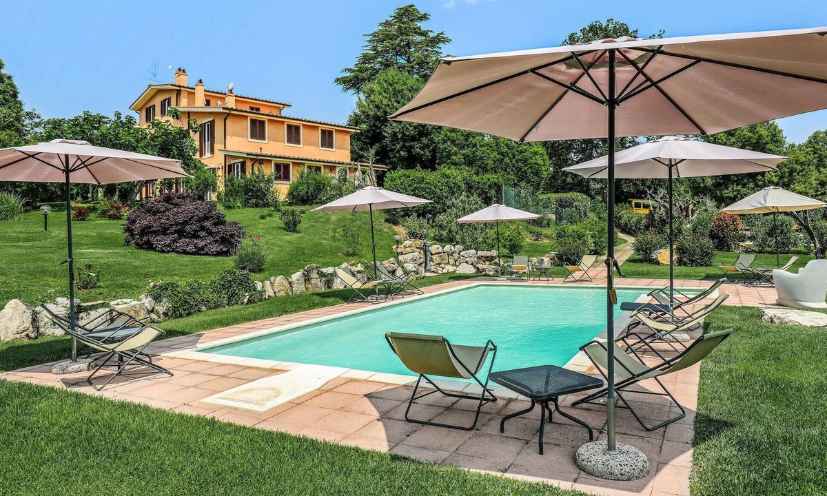 Capranica Apartment | Cozy apartment in Capranica VT