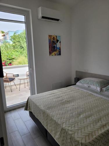 Forio Apartment | Cozy Corner Apartment Forio