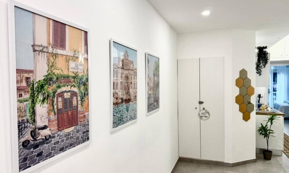 Prenestino-Centocelle House | Cozy room with private bath in Rome, Metro C