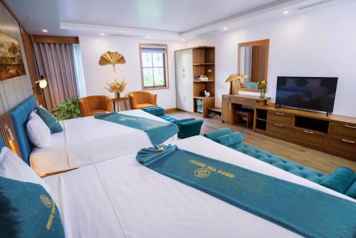 Bai Chay Hotel | Crysstall Halong Boutique Hotel