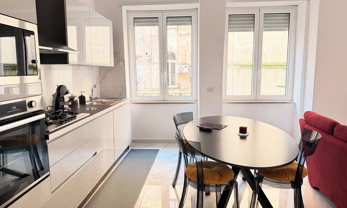 Naples City Centre Apartment | Cuore di Napoli Centro ¡A 5 Minutos de Estación Garibaldi