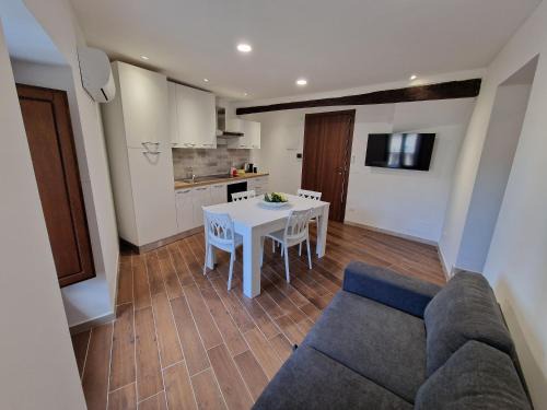 Palombaro Apartment | Dimore Rosantò 2