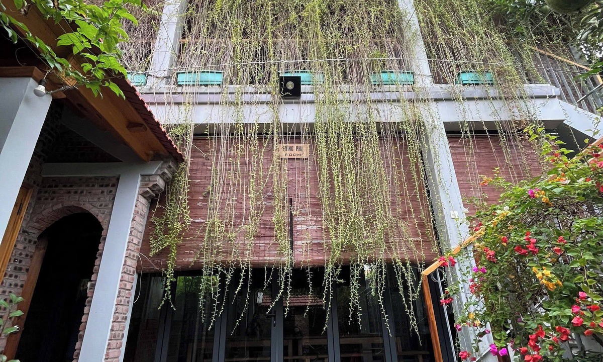 Son Tay Hostel | Duong Lam Village