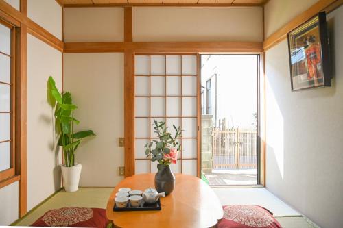 Katsushika Villa | Easy Access to Ueno Asakusa Airport 2 Showers 2 Toilets