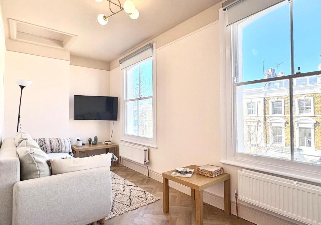St. Helen's Apartment | Elegant Newly Renovated Apartment - Notting Hill