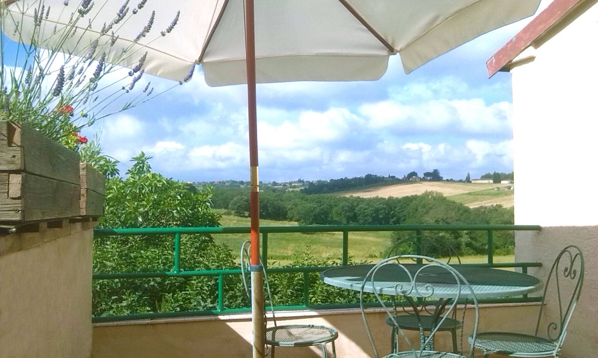 Ranciano Apartment | Elegant villa on Lake Trasimeno - Fiordaliso