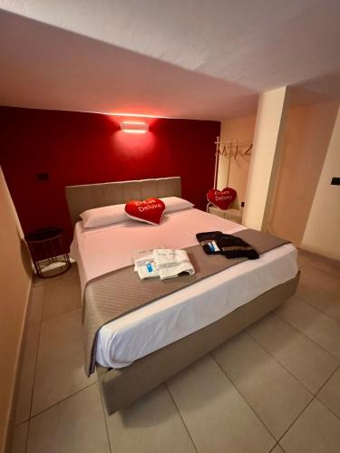 Pozzuoli Apartment | Ermes Deluxe Apartament