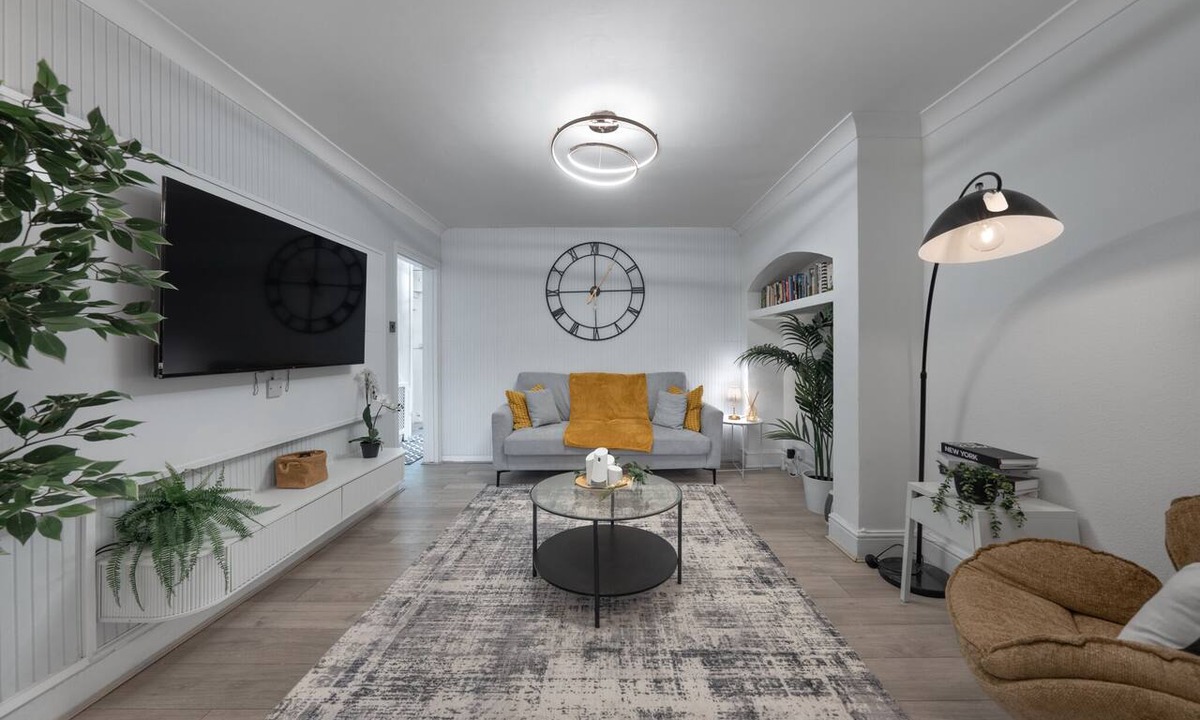 Alibon Apartment | Esther's Place Apartment