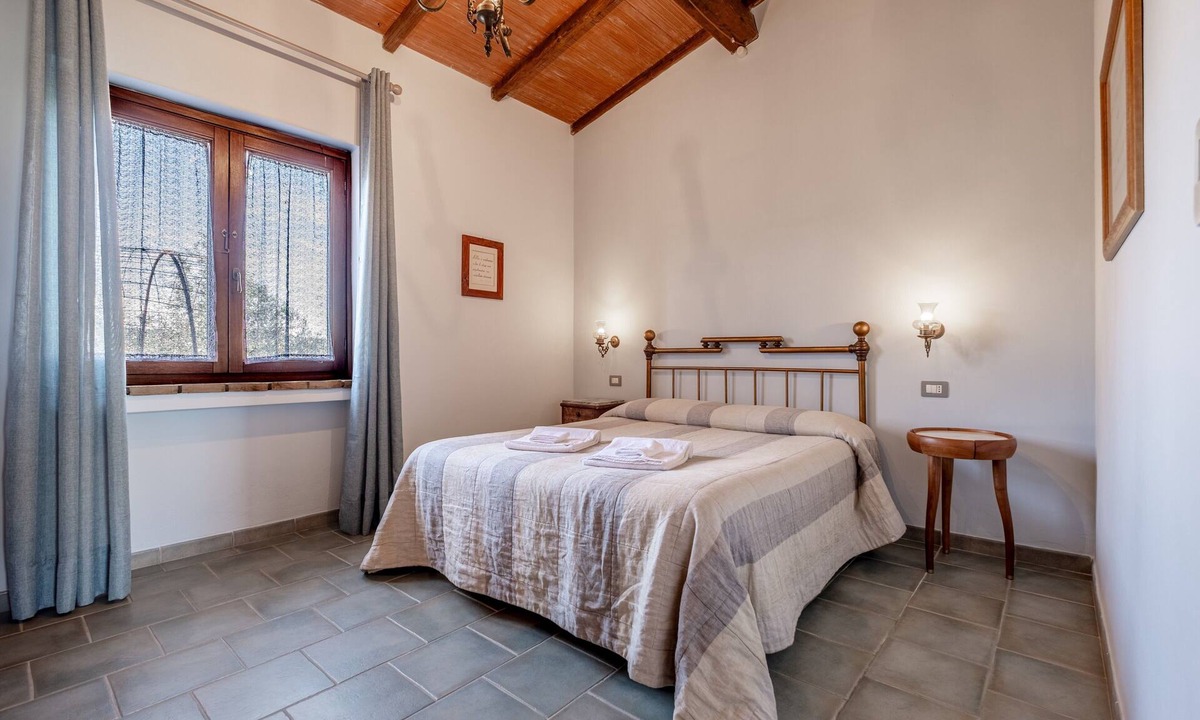 Manciano Other | Farmhouse 'Aria - Agriturismo La Svolta' with Shared Garden, Wi-Fi and Air Conditioning