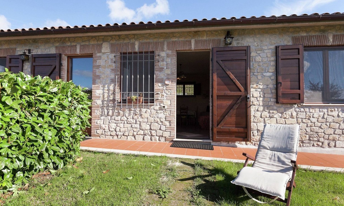 Casperia House | Farmhouse in Casperia with Pool & Scenic Views