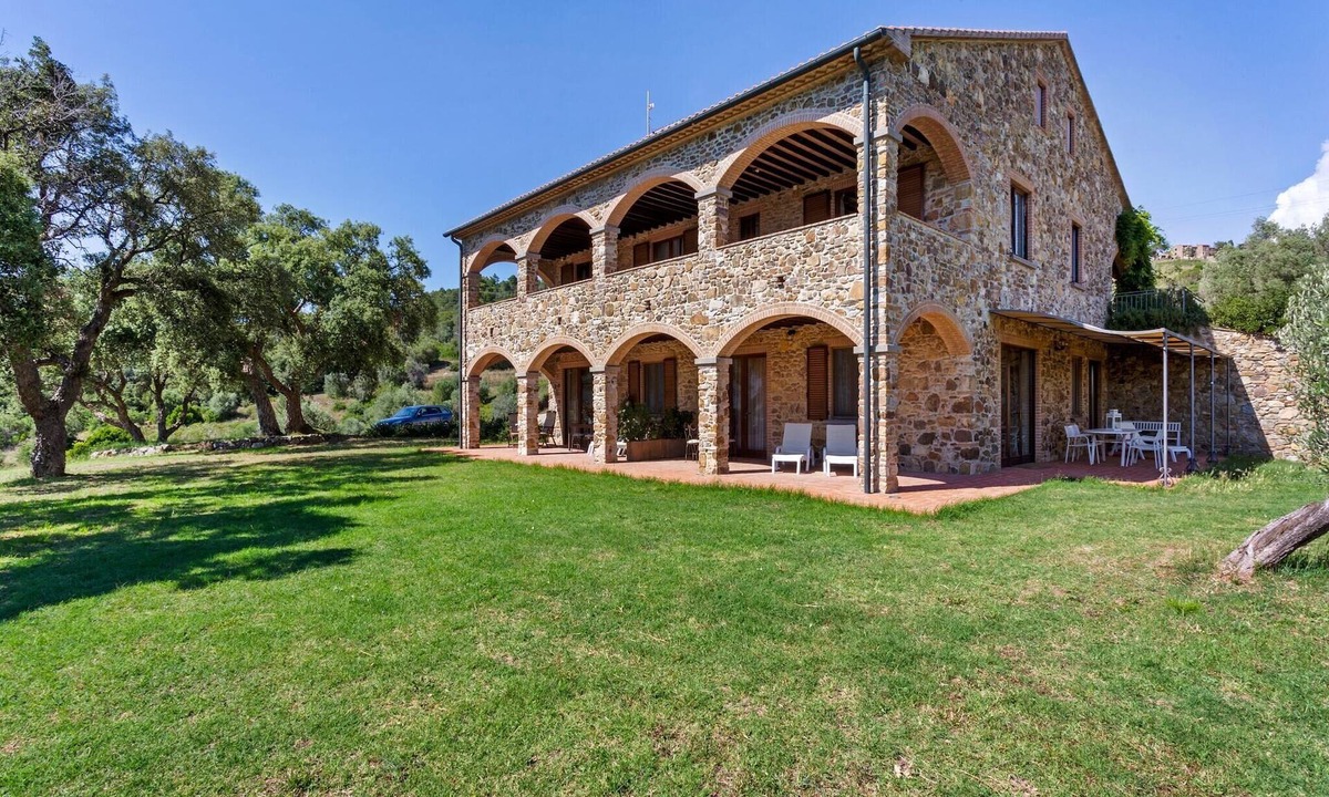 Suvereto House | Farmhouse in Suvereto with Sea Views