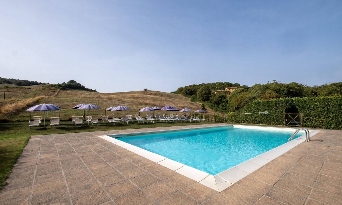 Arcidosso Other | Farmhouse "Piamperugino" with Shared Pool, Private Garden & Wi-Fi