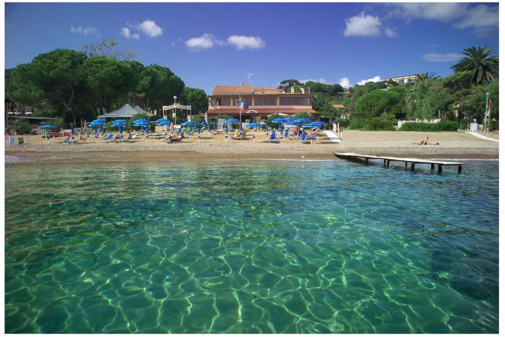 Naregno Hotel | Frank's Hotel