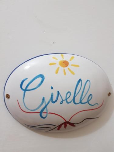 Naples Apartment | GISELLE