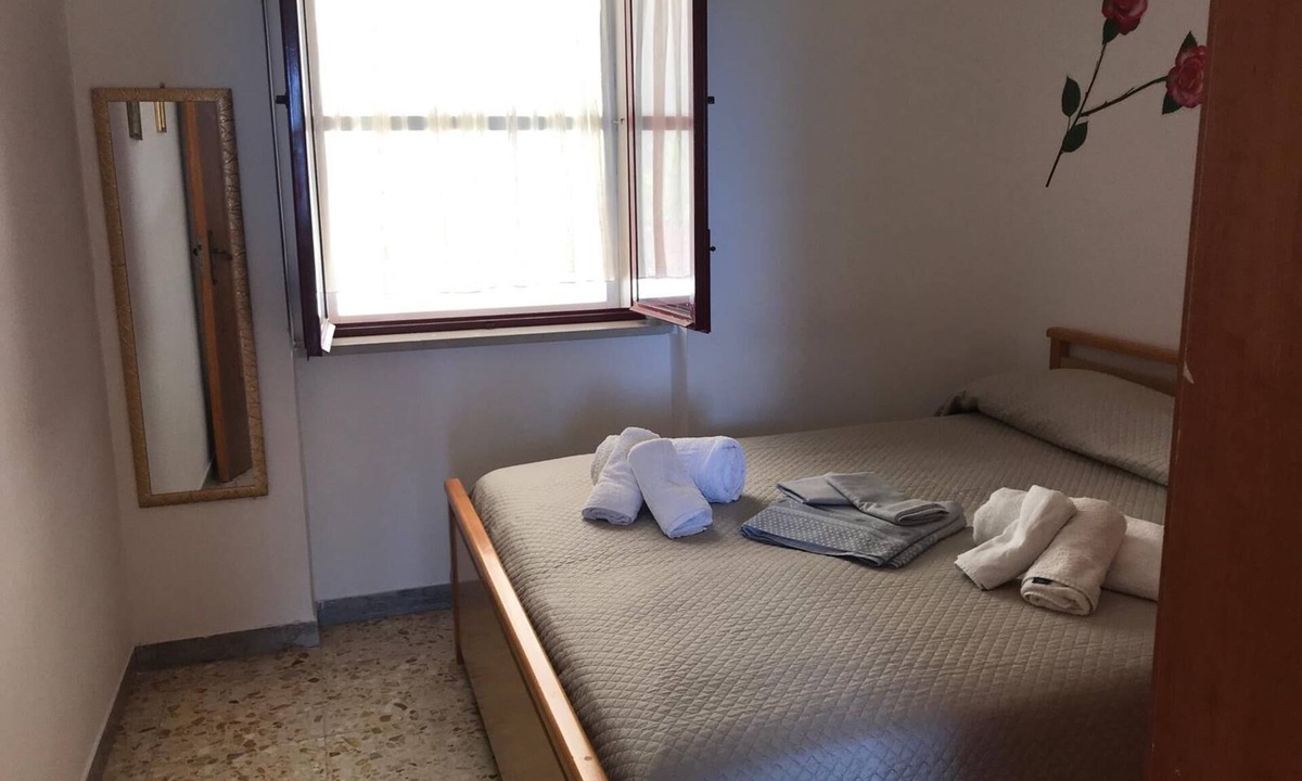 Vico del Gargano Apartment | Giulietta apartment with sea view and garden with pets allowed