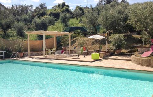 Borghesiana Apartment | Gorgeous Apartment In Roma With Swimming Pool