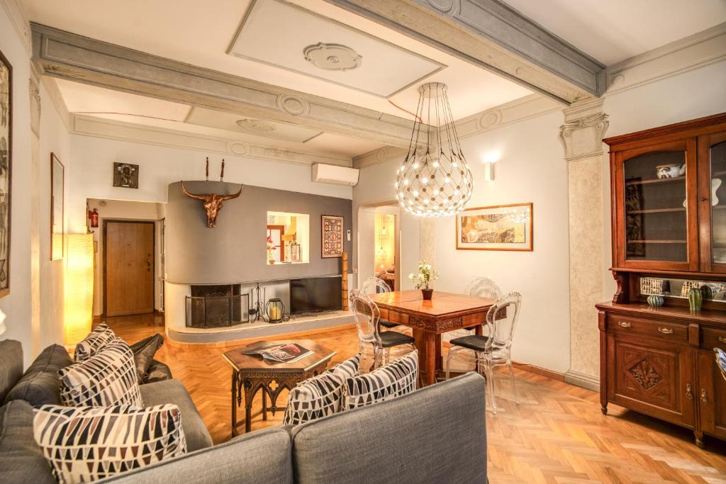 Rione VI Parione Apartment | Governo Vecchio