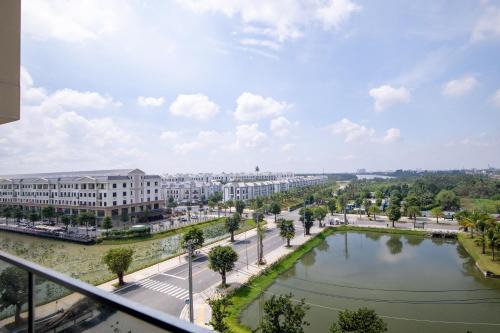 District 9 Apartment | Green Lumiere 2BR Apartment, peaceful sunset view