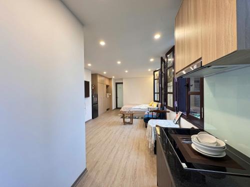 Nhat Tan Apartment | Ha Noi Vivu home AC42B
