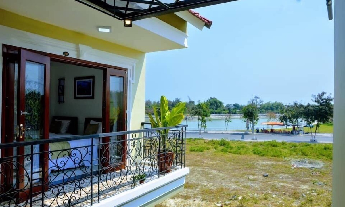 Hoi An City Centre House | Hoi An Lake Shore Homestay