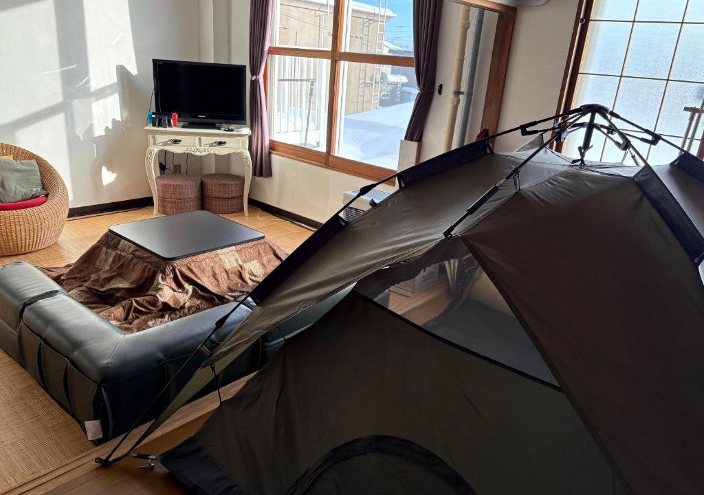Eniwa Apartment | Hokkaido Bed & Bagel